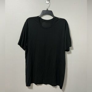 Lululemon Men’s Perforated Black Performance Tee Shirt XL